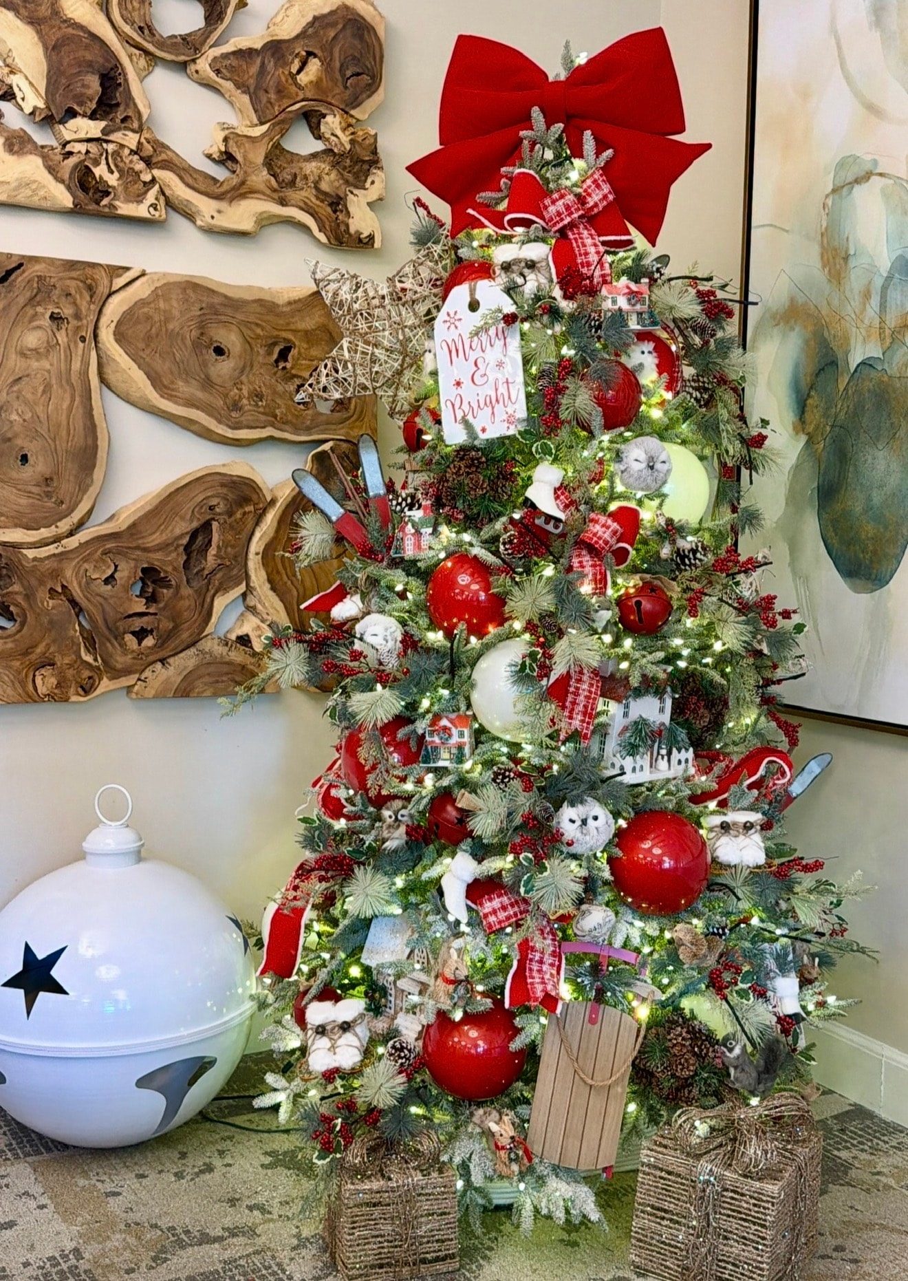 Teddy bear Christmas tree — second angle