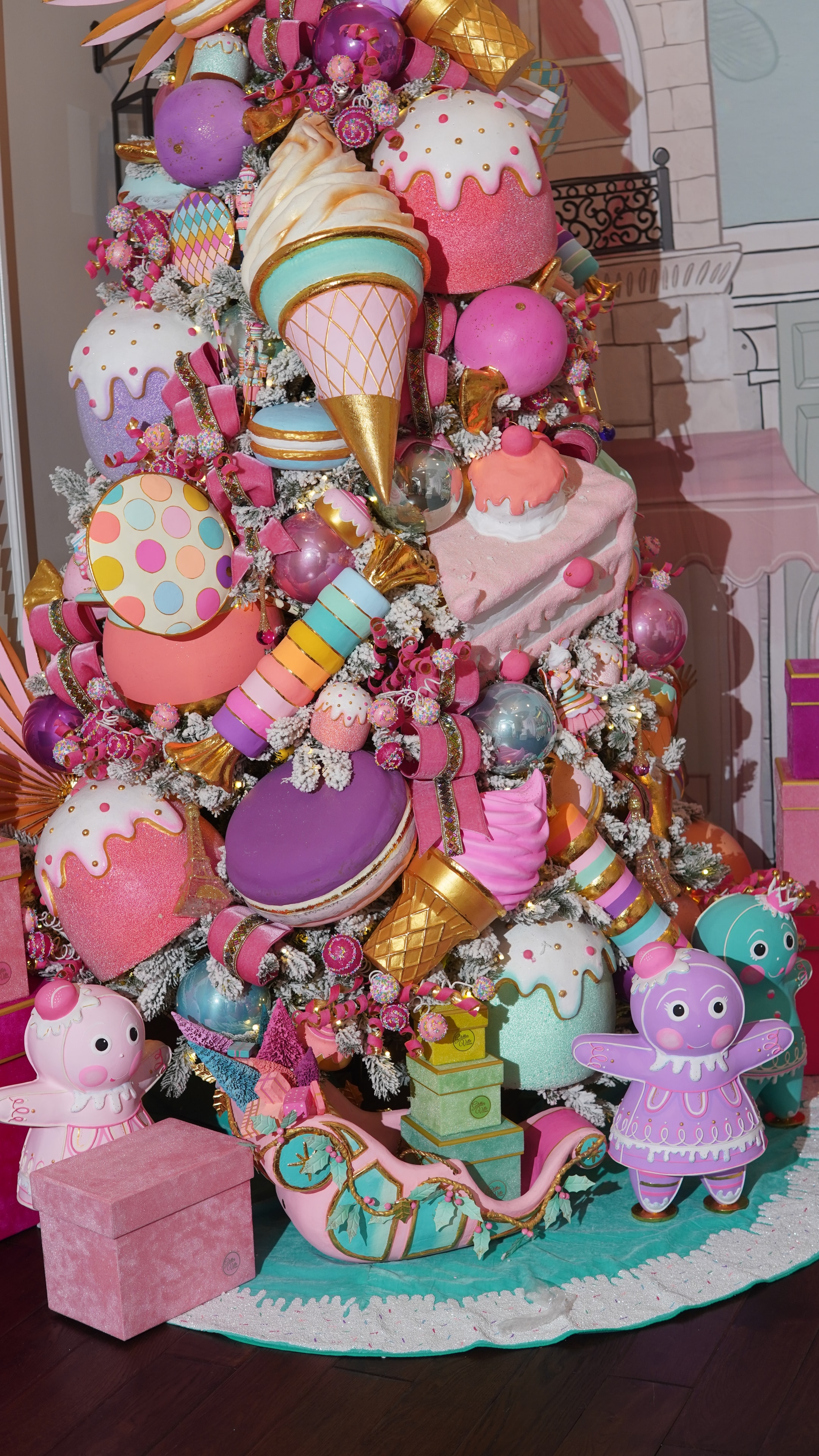 Sweet Trees — second full view angle